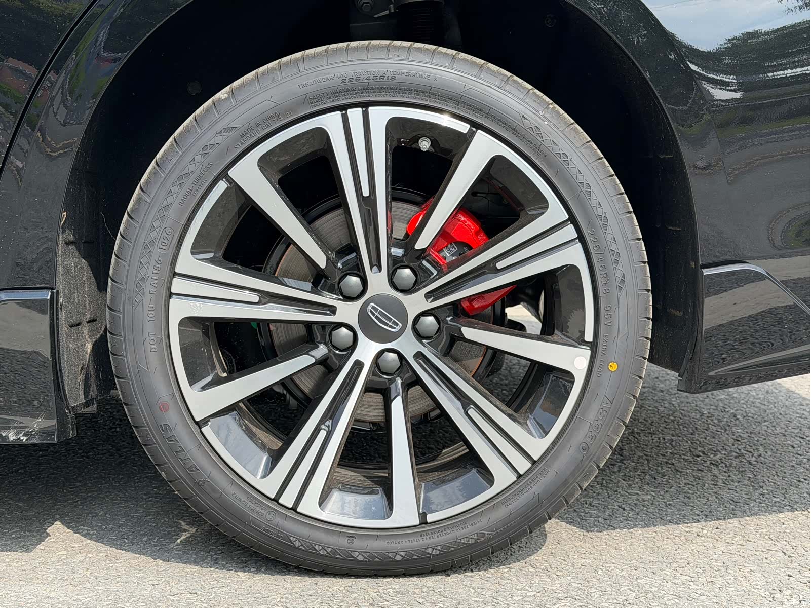 Geely Preface, 2026 12
