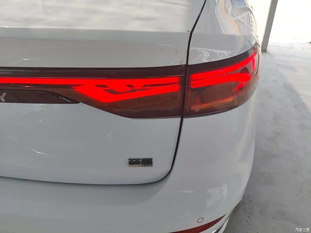 Geely Emgrand, 2023 8