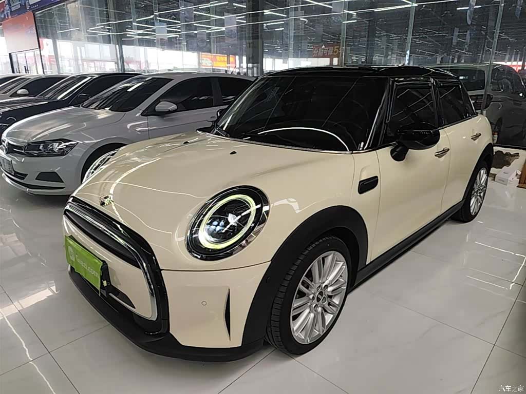 Mini Cooper, 2022 1