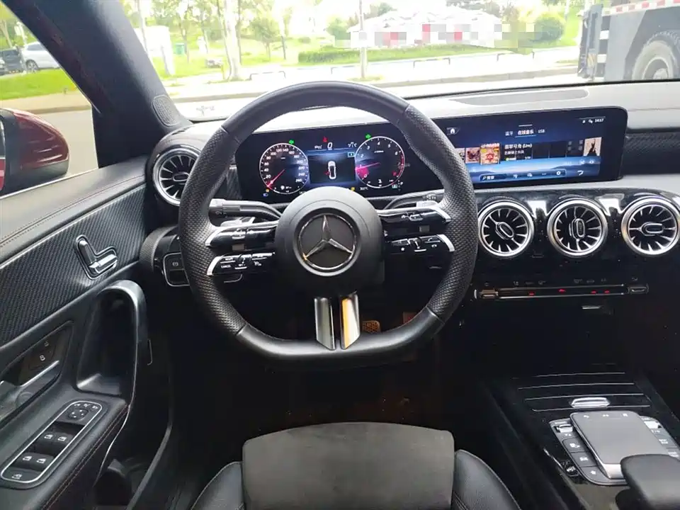 Mercedes-Benz Class A Mercedes-Benz Class A