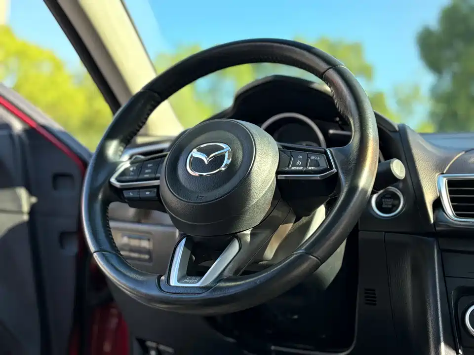 Mazda 3 Angkesaila Mazda 3 Angkesaila