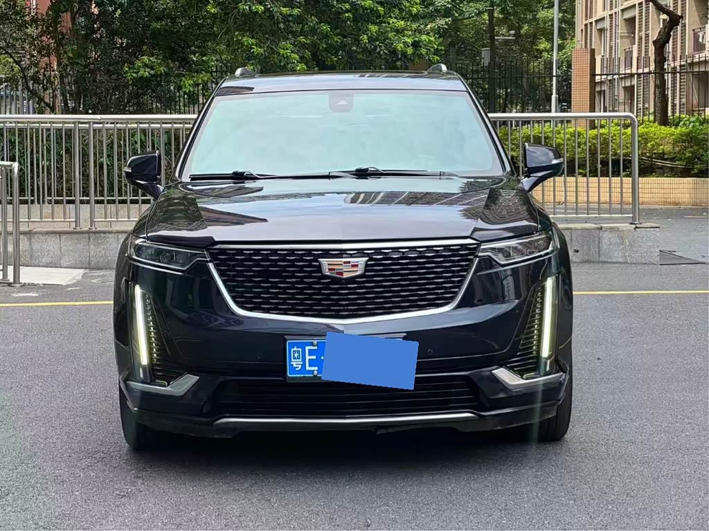 Cadillac XT6