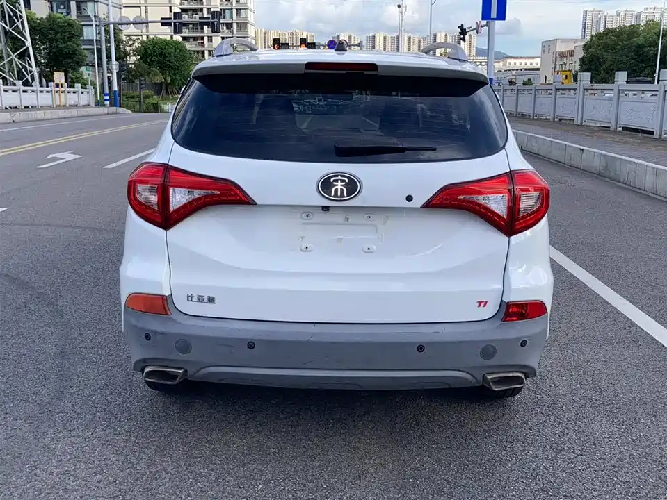 BYD Song