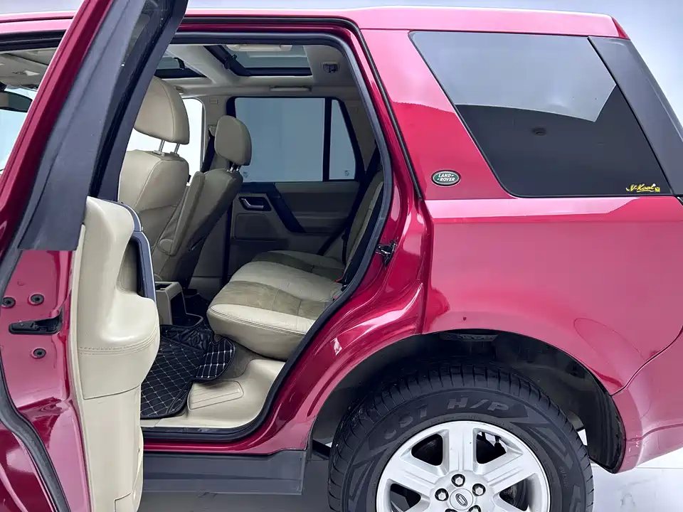 Land Rover Freelander 2