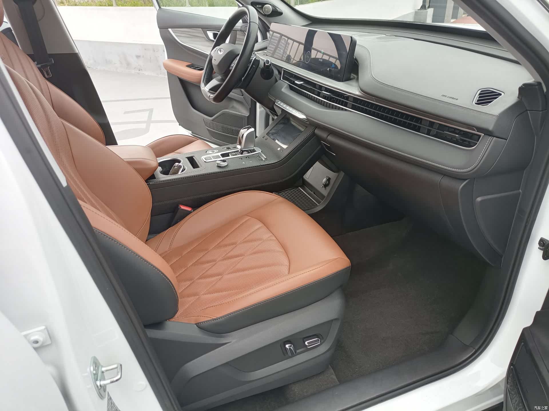Chery Tiggo 8 Plus, 2022 18