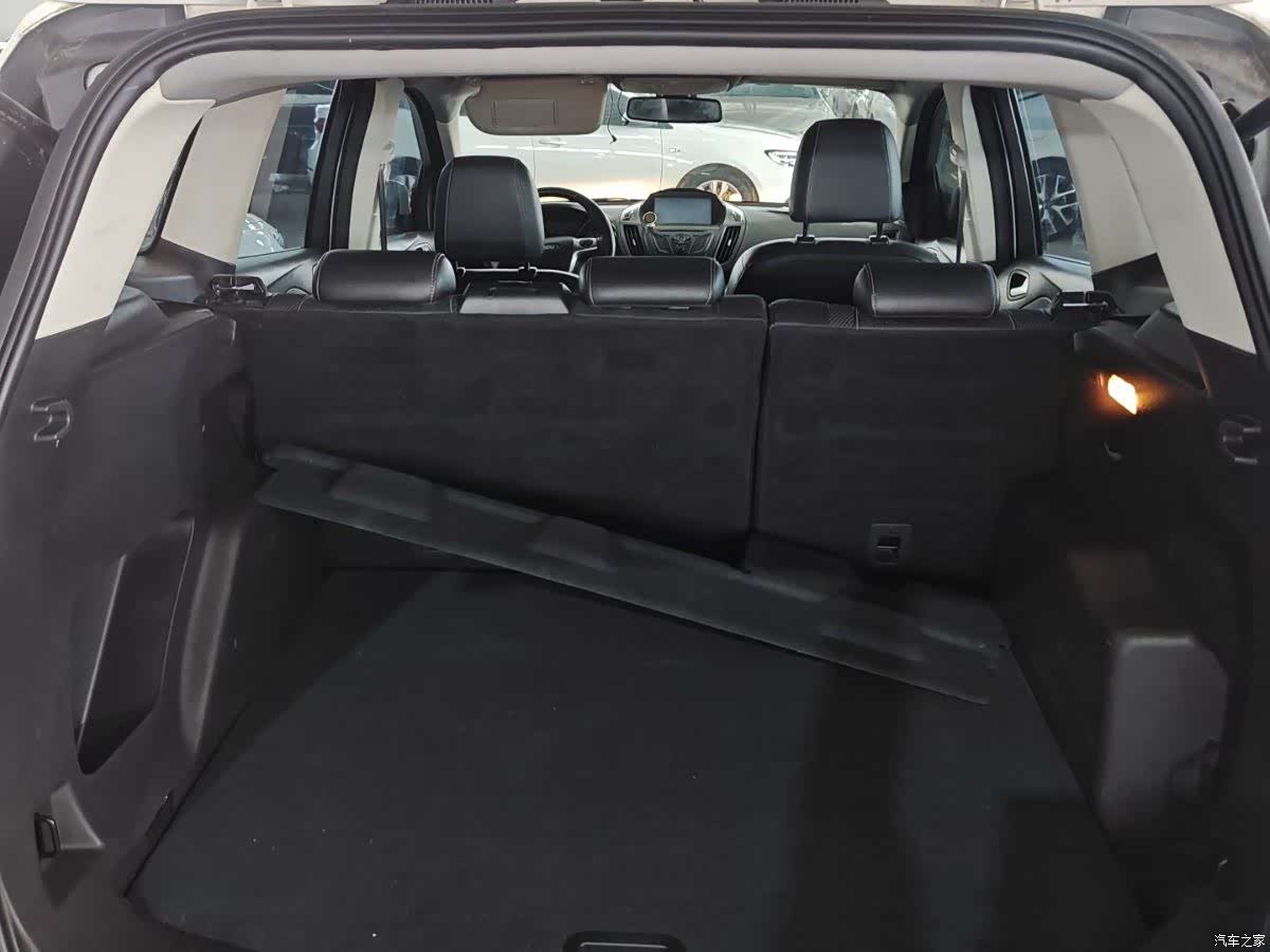 Ford Kuga, 2015 15