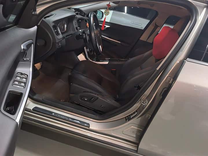 Volvo S60, 2015 года фото 10