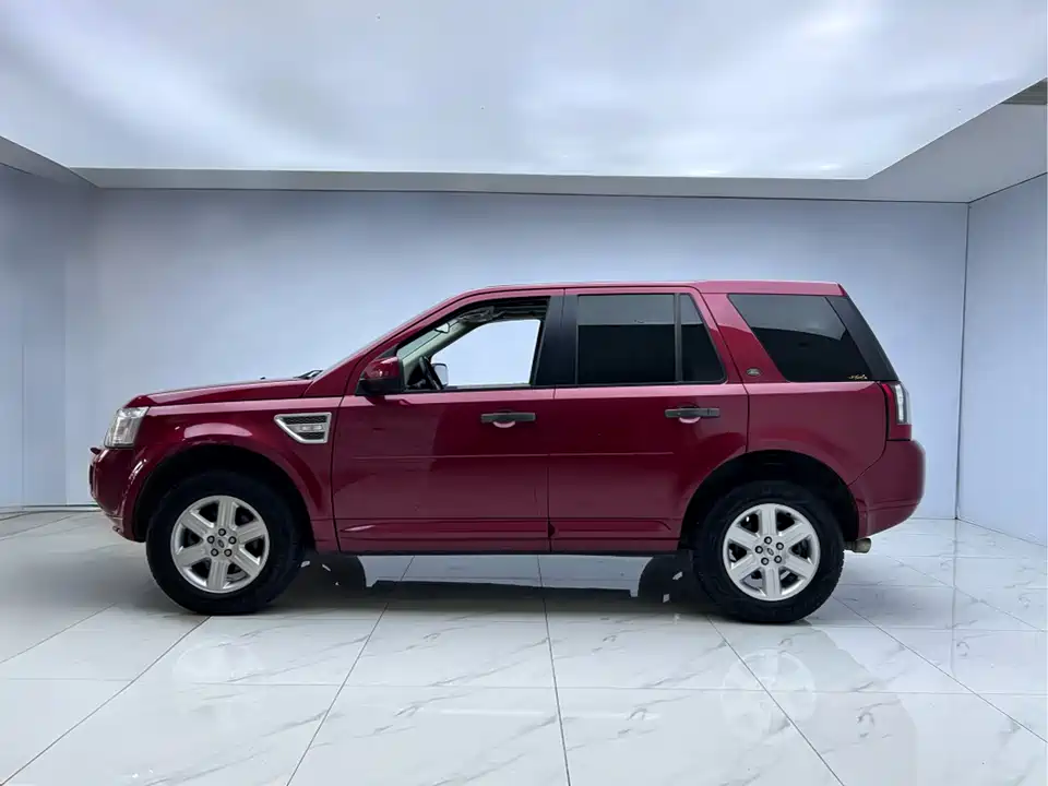 Land Rover Freelander 2