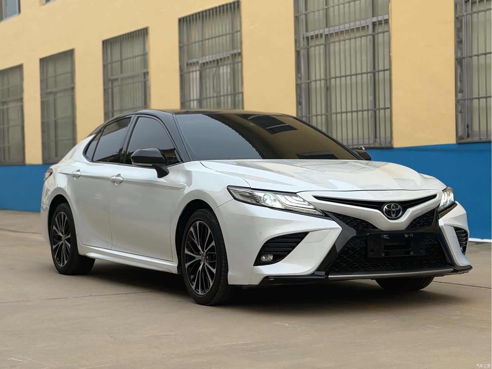 Toyota Camry, 2019 1