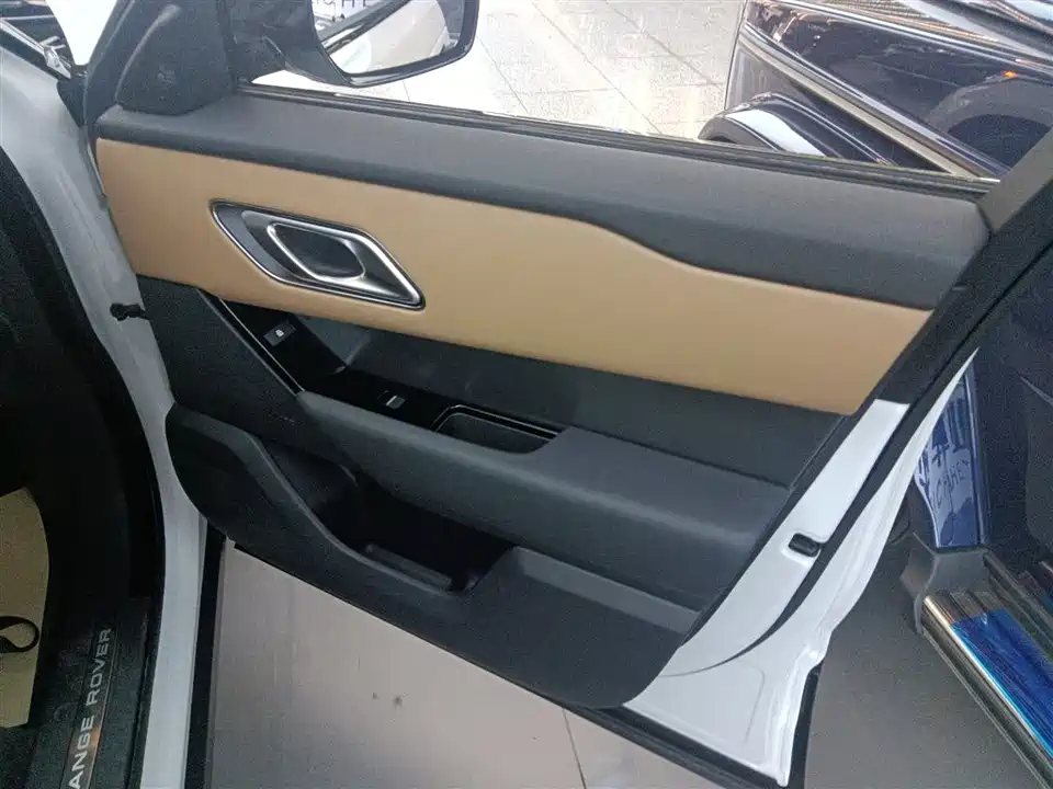 Land Rover Range Rover Star Pulse