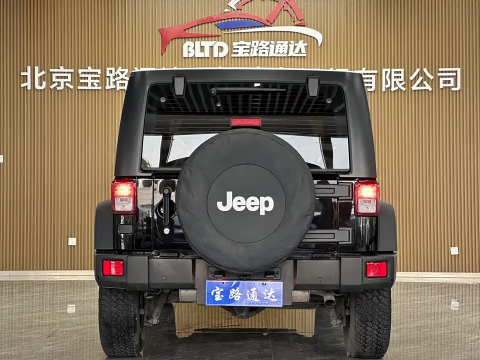 Jeep Wrangler Jeep Wrangler