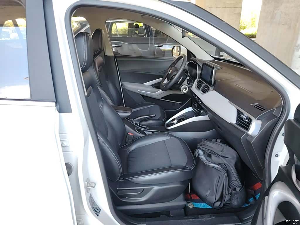 Wuling 510, 2018 25
