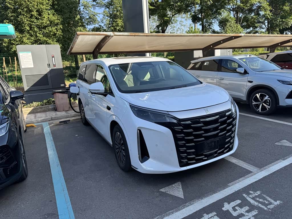 BYD Xia
