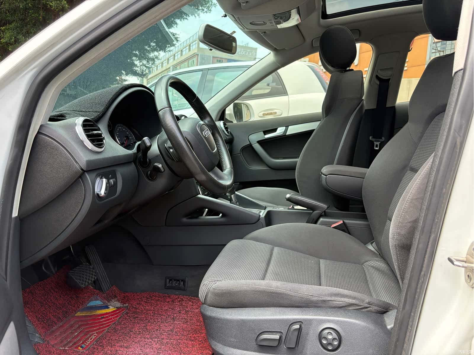 Audi A3, 2011 8