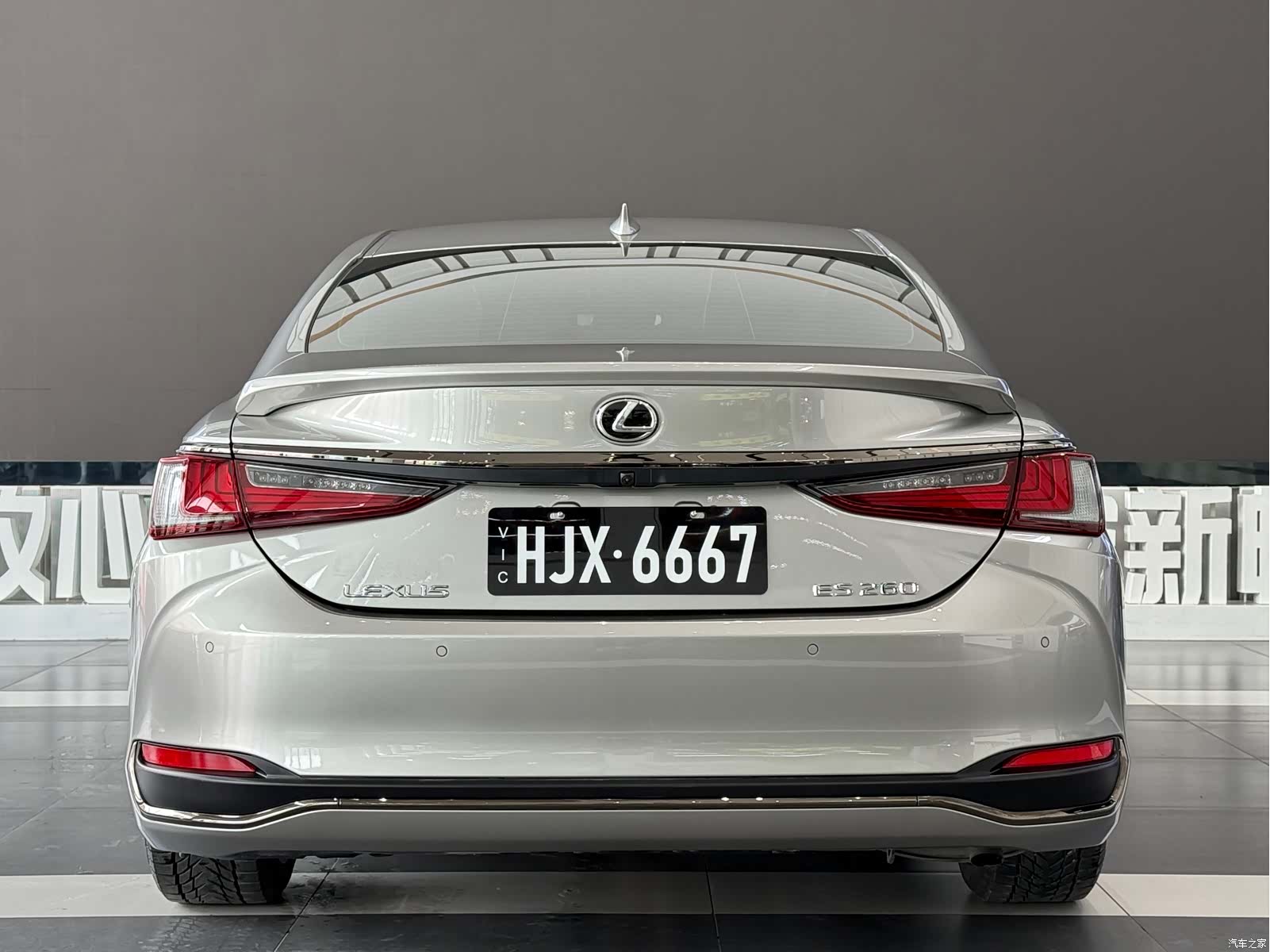 Lexus ES, 2020 6