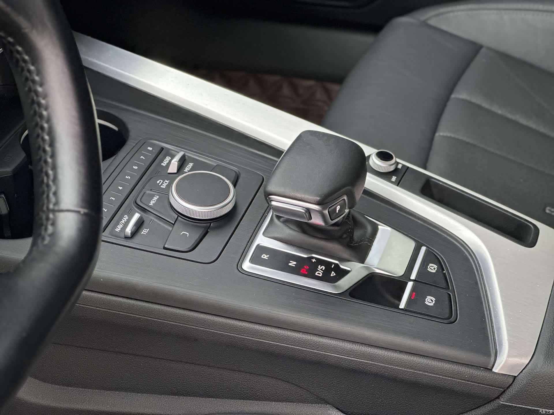 Audi A4L, 2019 10