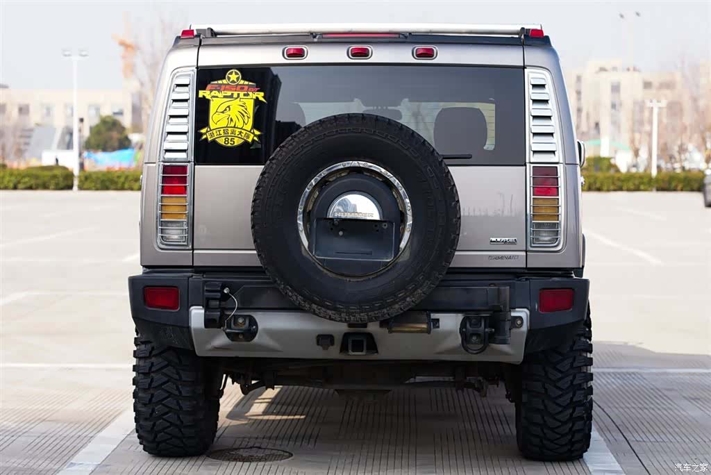 Hummer H2, 2010 30