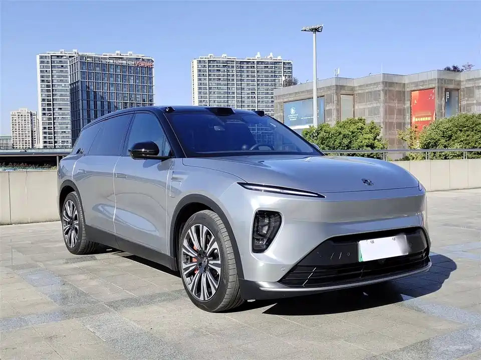 NIO ES8 NIO ES8
