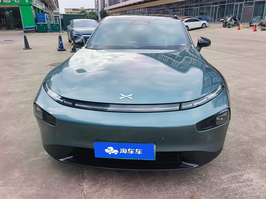 XPENG P7