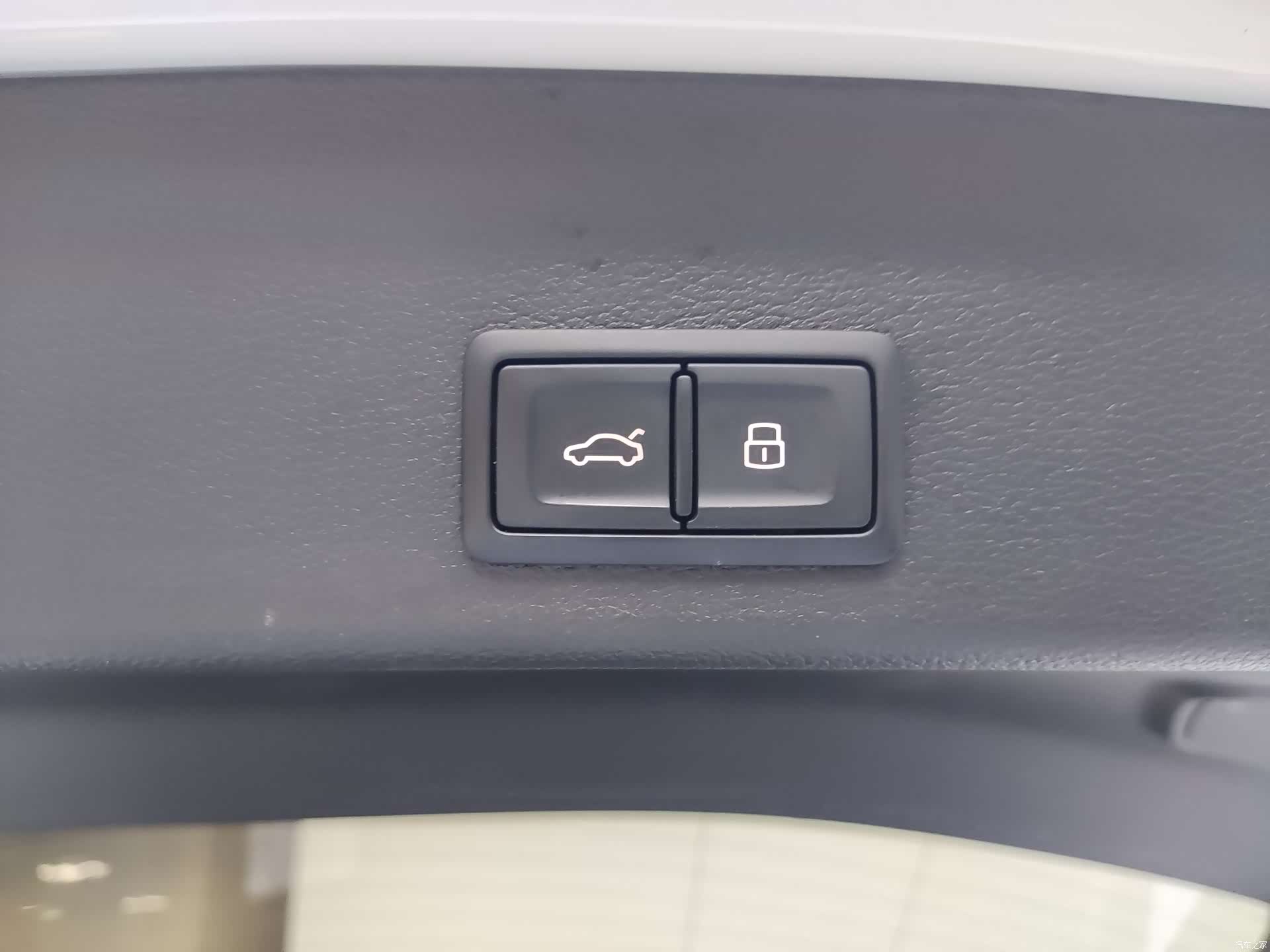 Audi Q3, 2022 10
