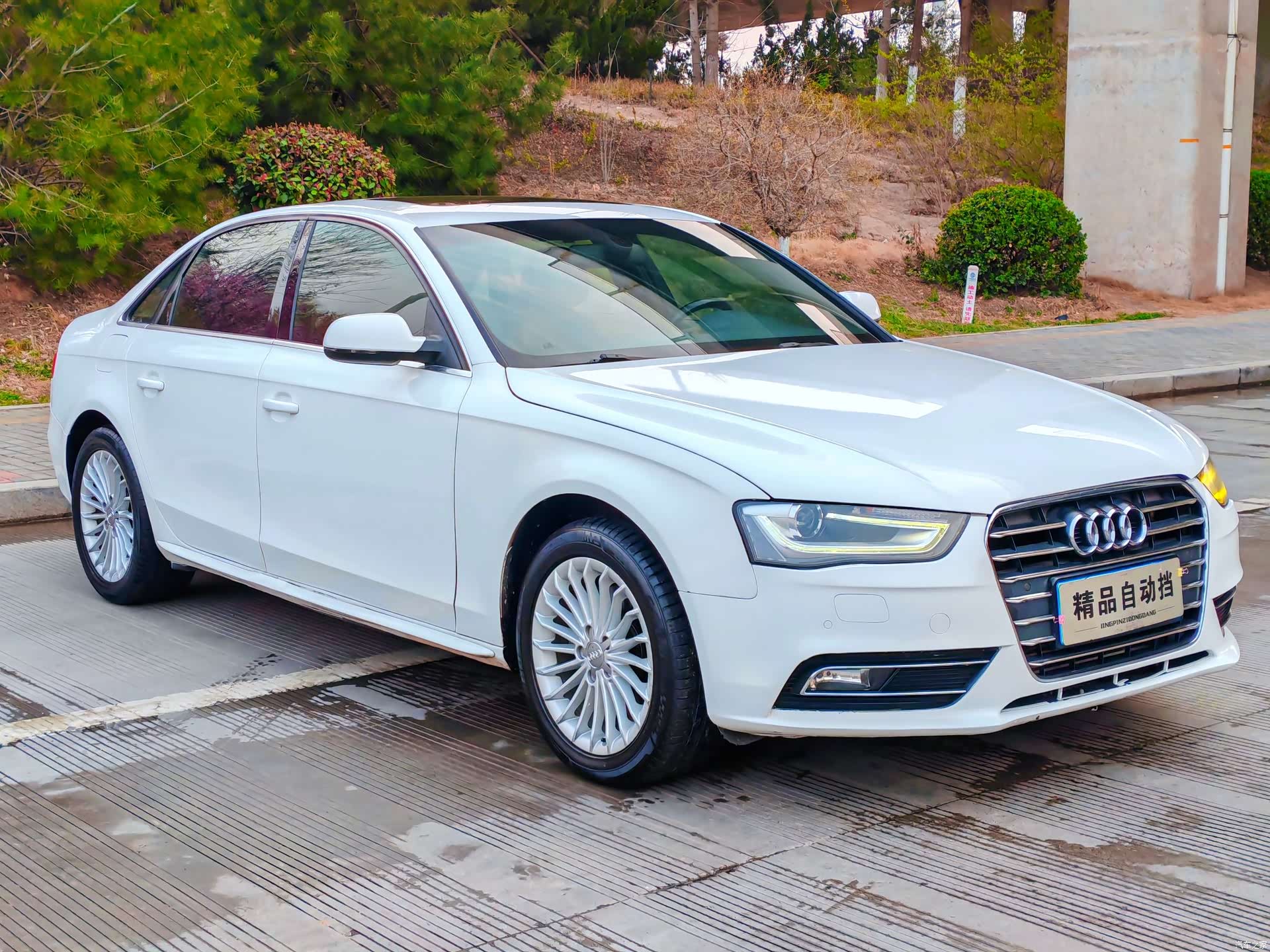 Audi A4L, 2015 2