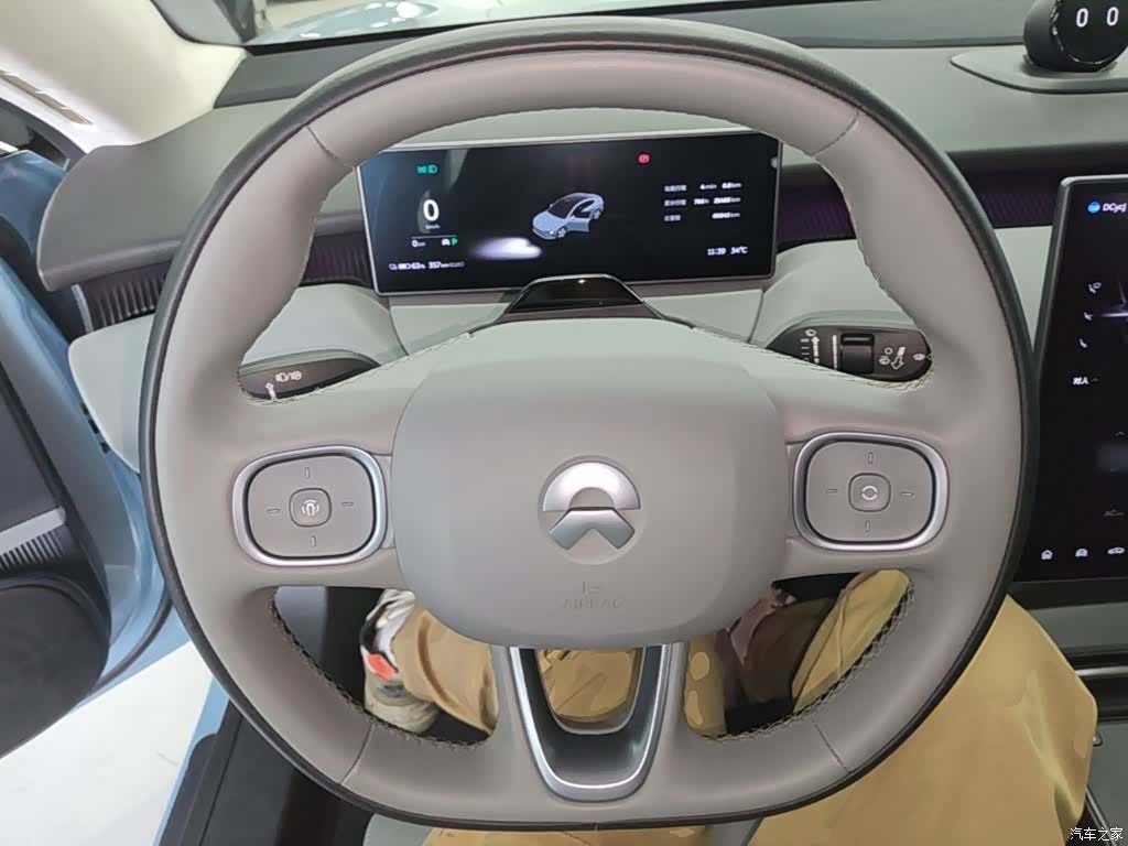 NIO ET5, 2022 11