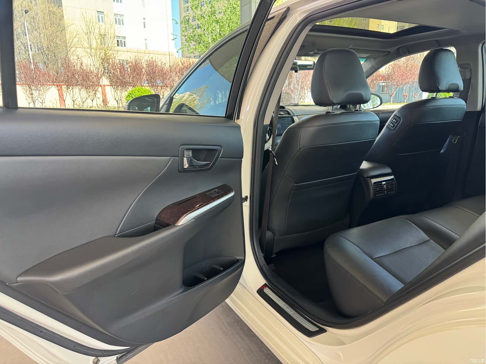 Toyota Camry, 2016 11
