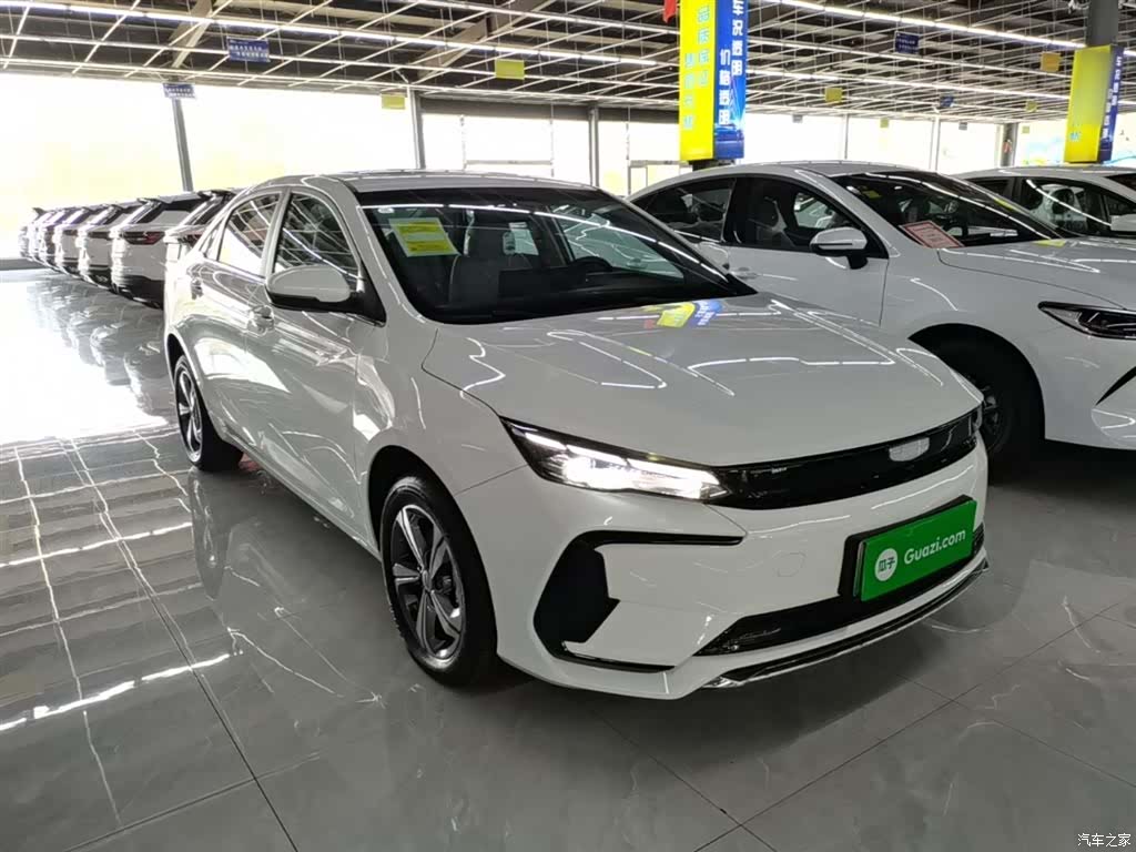 Geely Emgrand, 2024 4