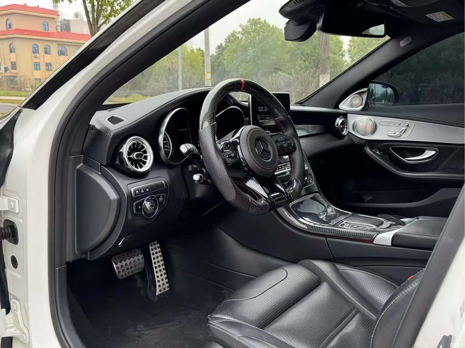 Mercedes-Benz C-Class, 2019 4
