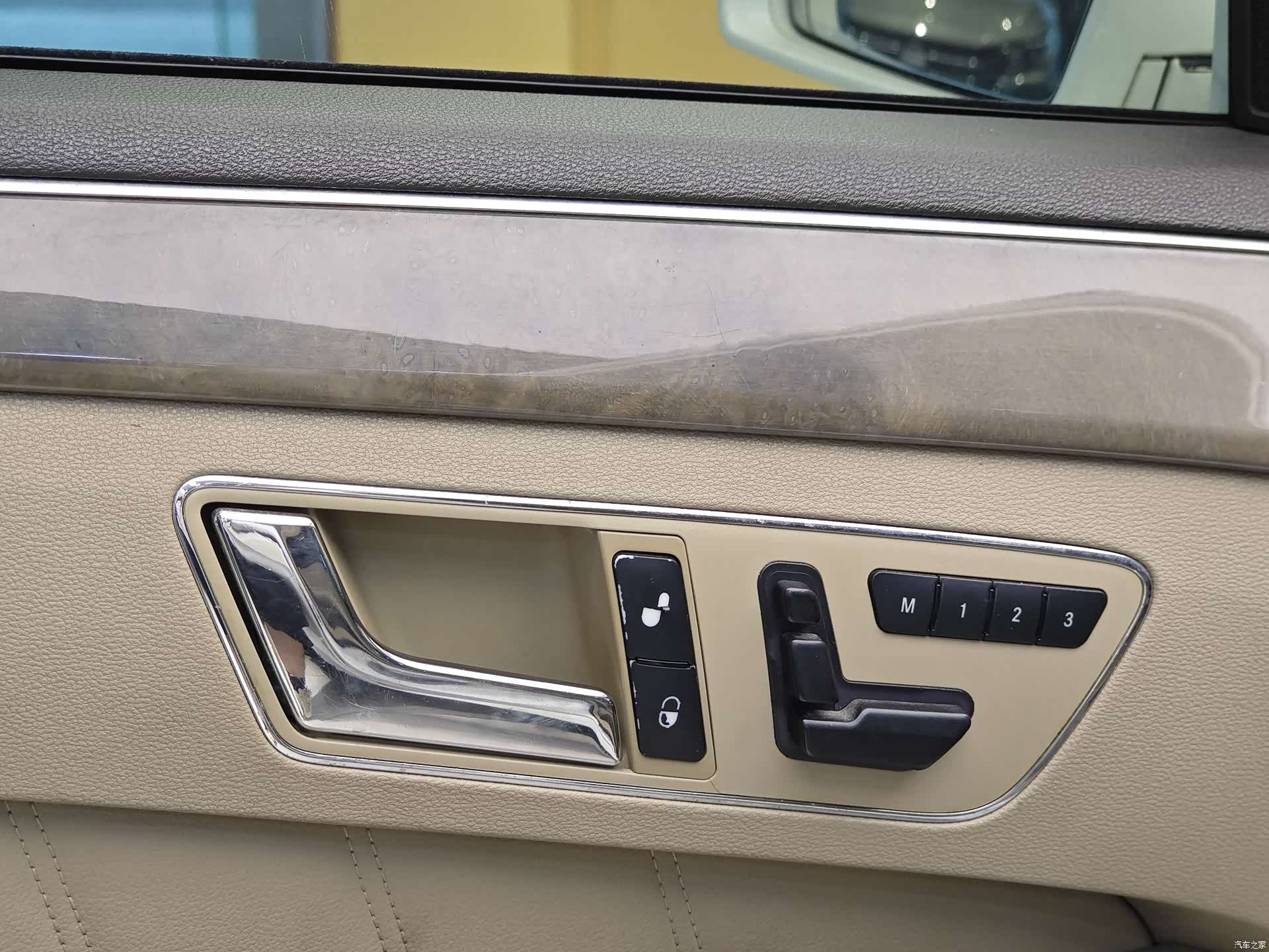 Mercedes-Benz E-Class, 2009 8