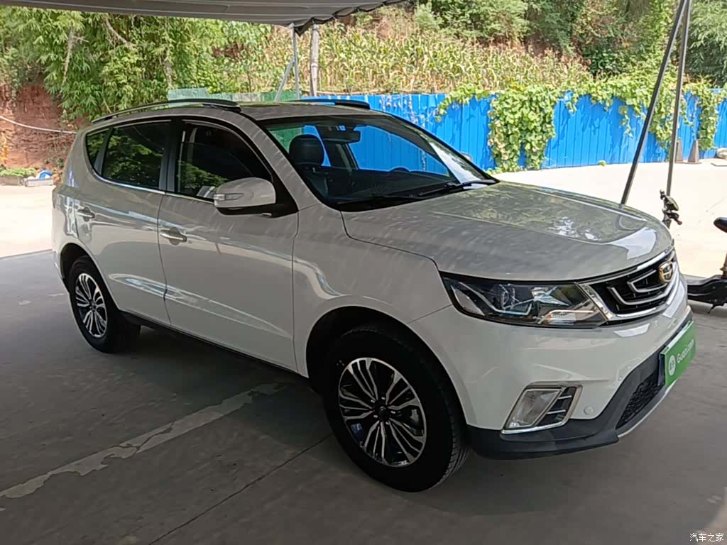 Geely X6, 2017 4