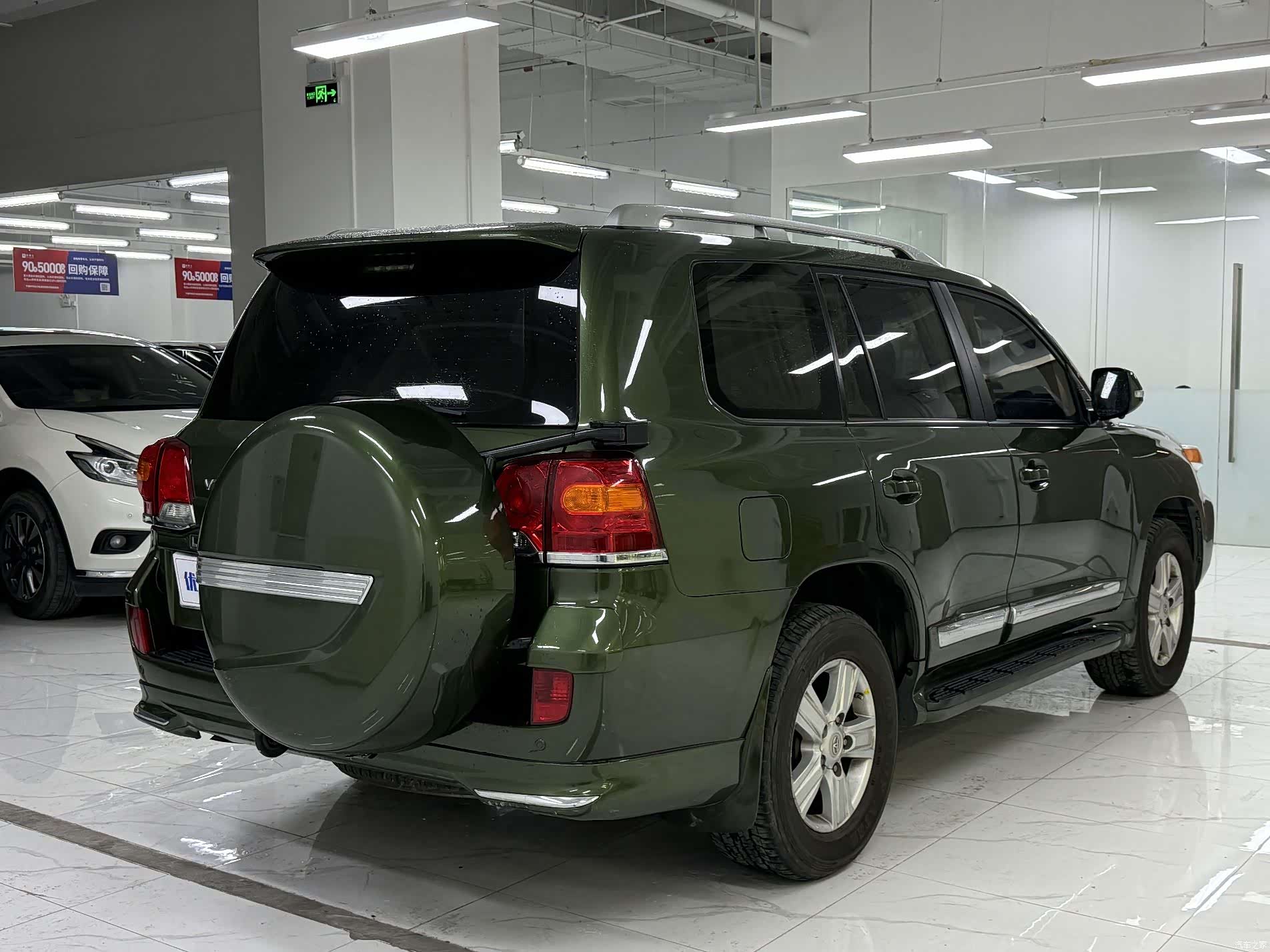 Toyota Land Cruiser, 2012 6