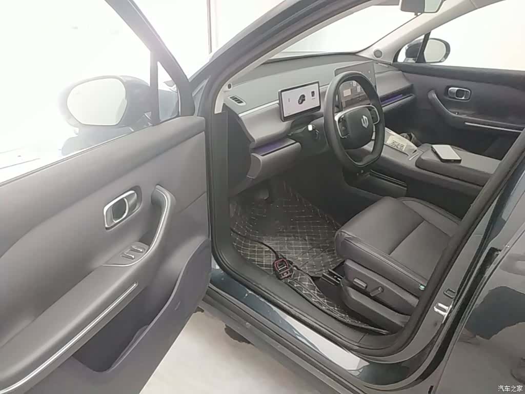 Leapmotor C10, 2025 16