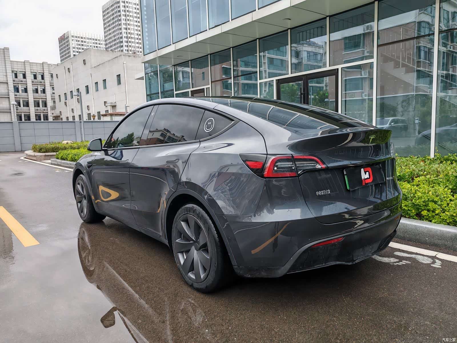 Tesla Model Y, 2022 7