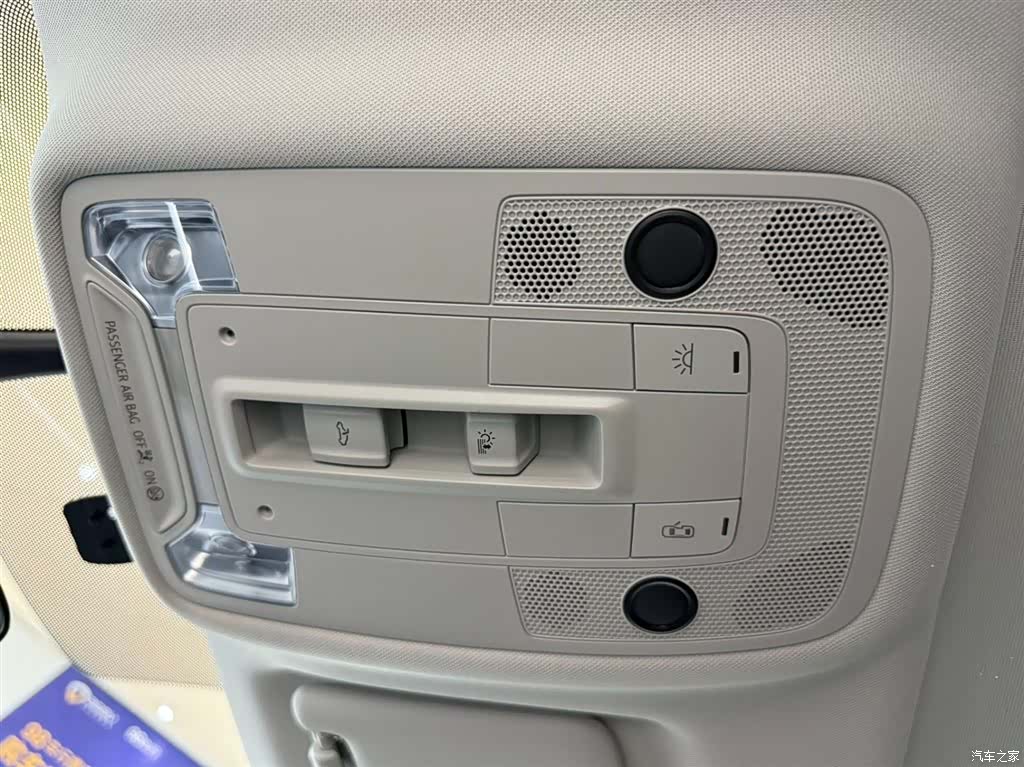 Audi Q3, 2023 14