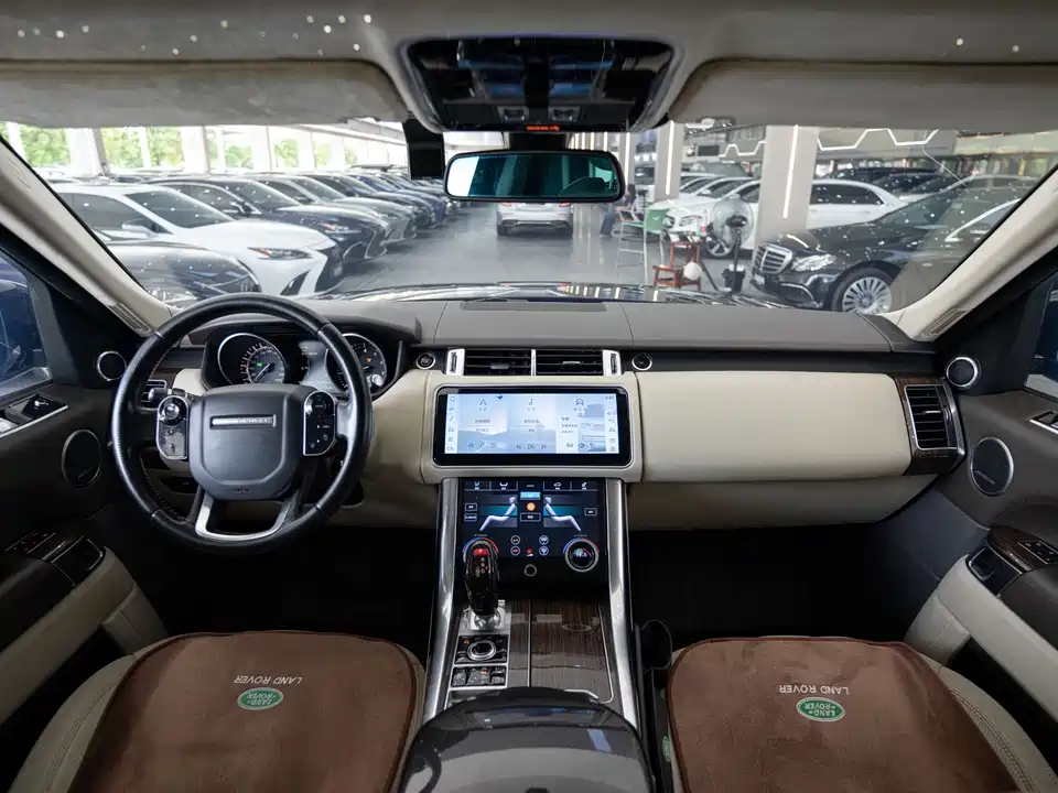 Land Rover Range Rover Sport Land Rover Range Rover Sport