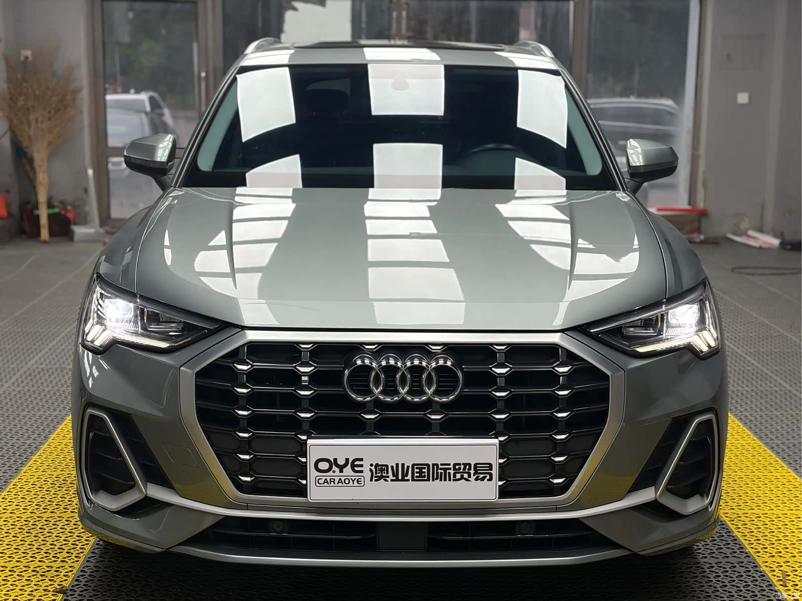 Audi Q3, 2022 2
