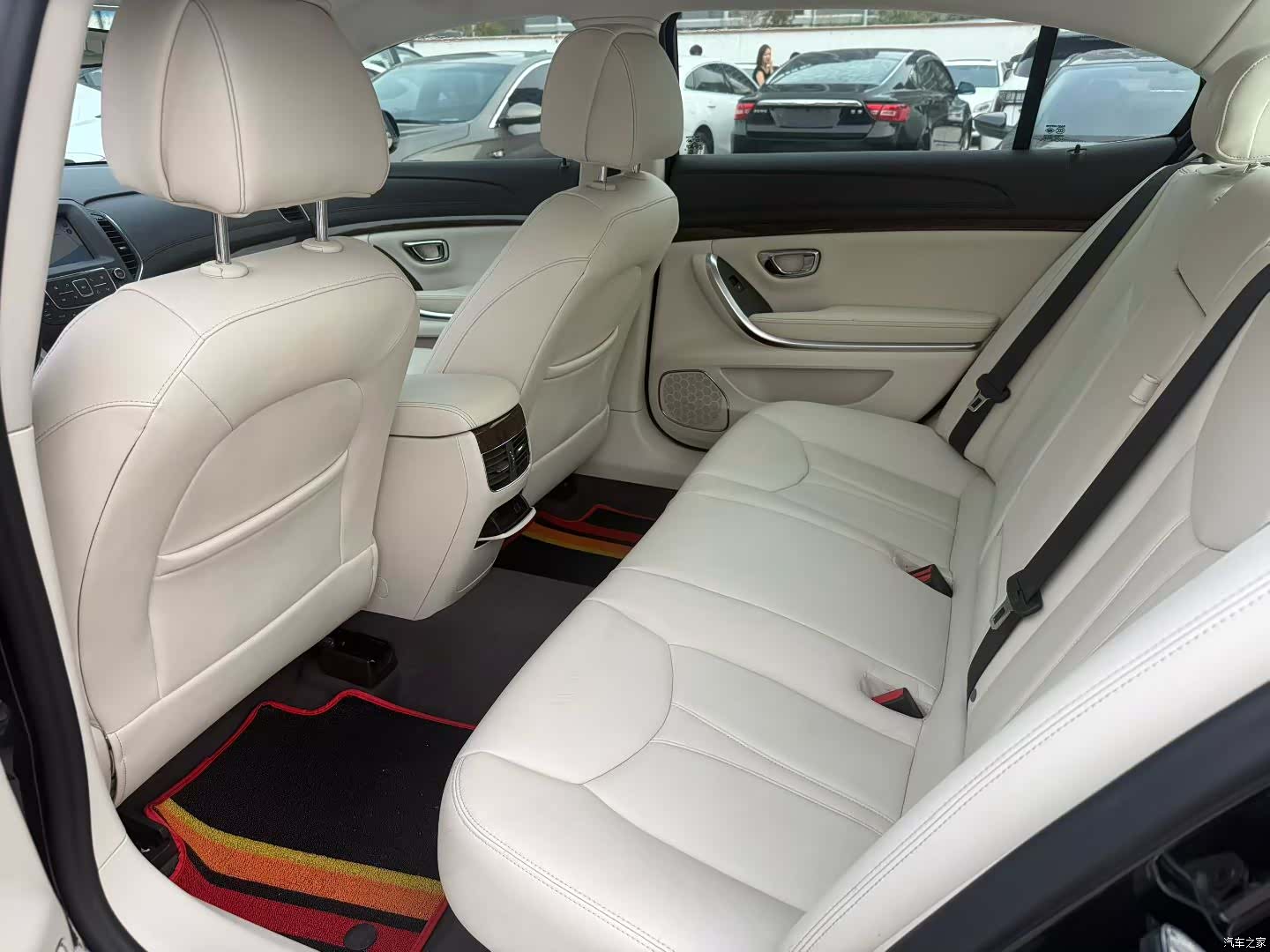 Roewe 950, 2018 4