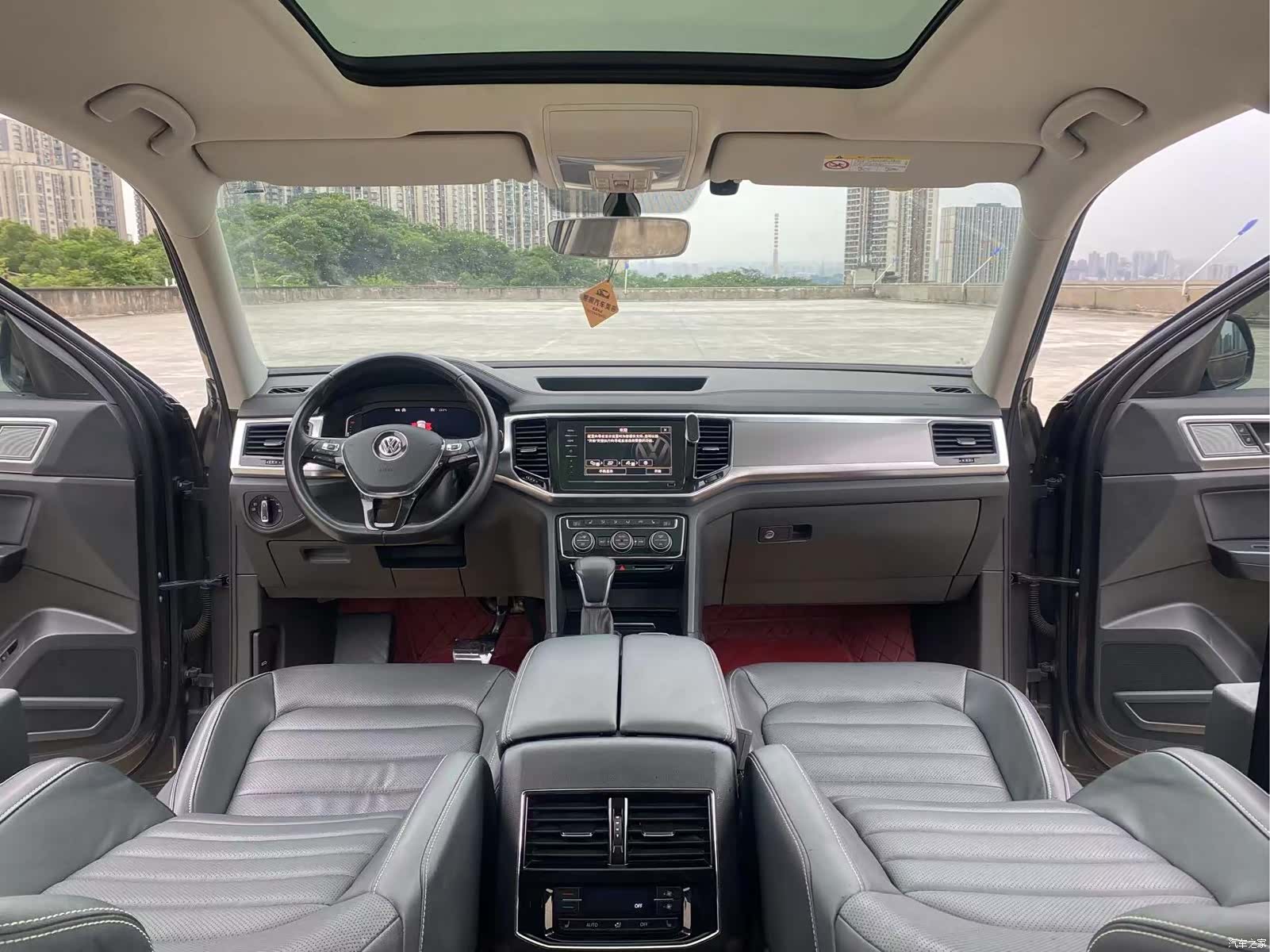 Volkswagen Teramont, 2020 11