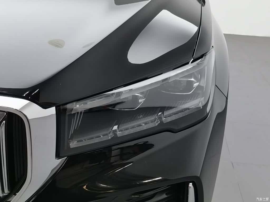 Geely Xingyue L, 2025 7