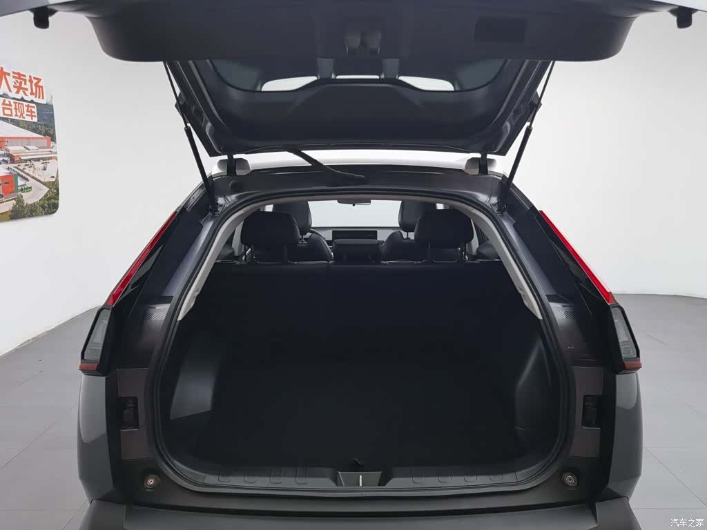 Trumpchi Emkoo, 2023 16