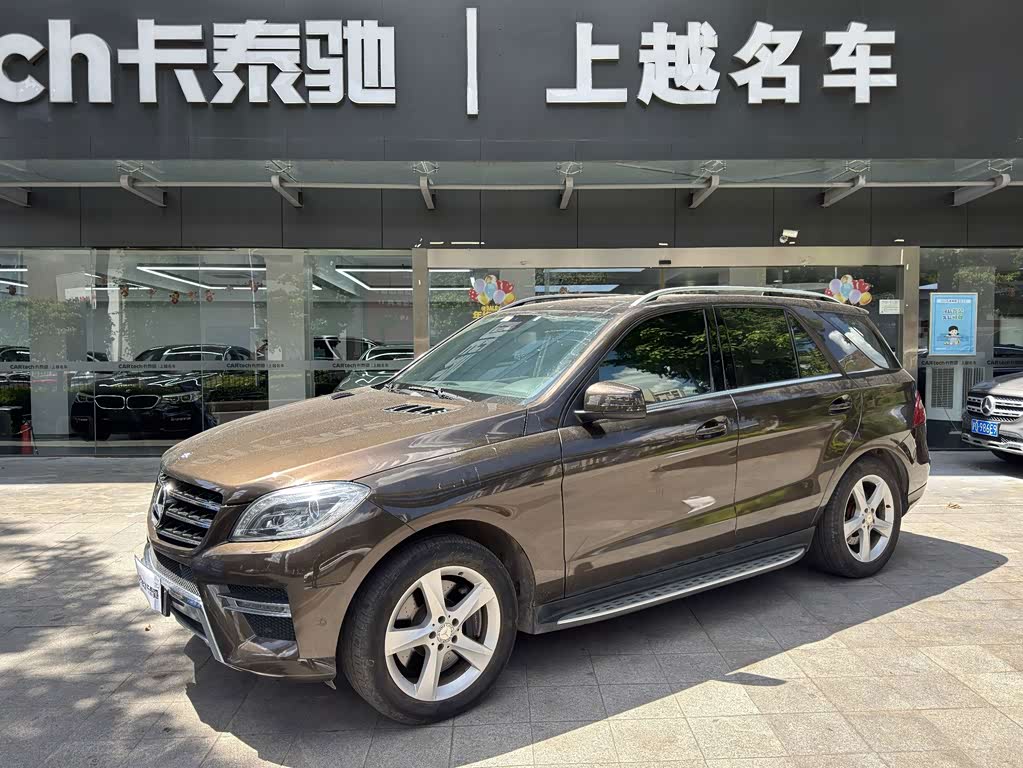 Mercedes-Benz M
