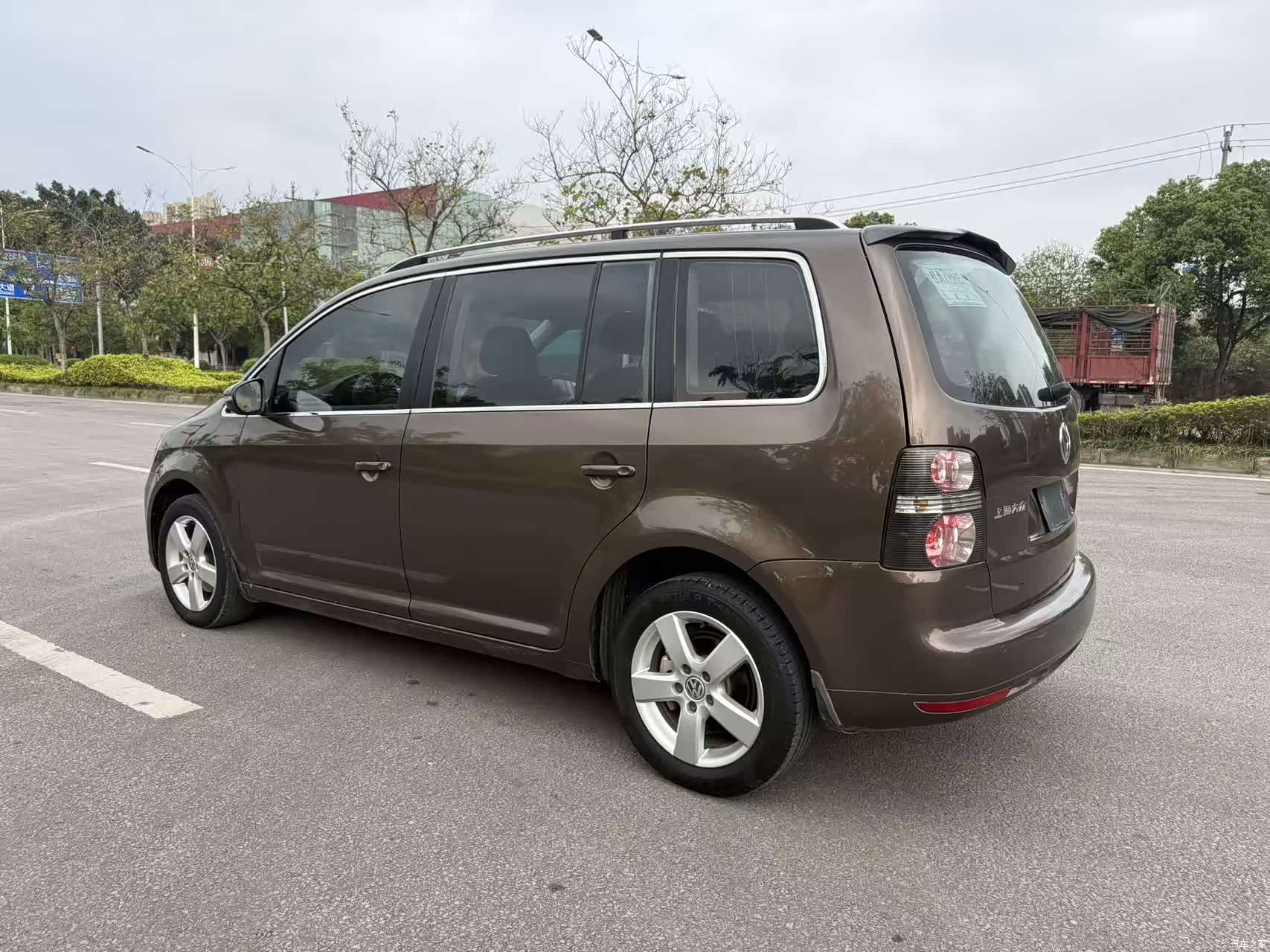 Volkswagen 5, 2014 4