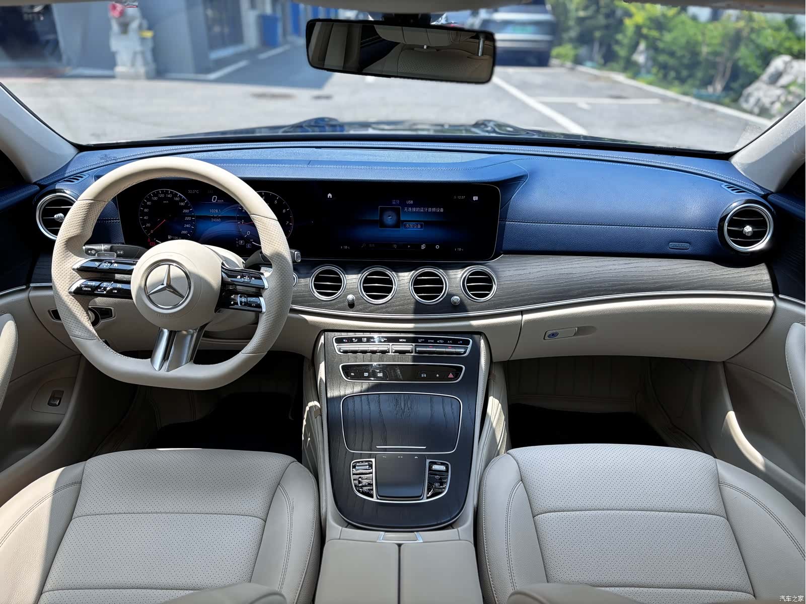 Mercedes-Benz E-Class, 2022 9