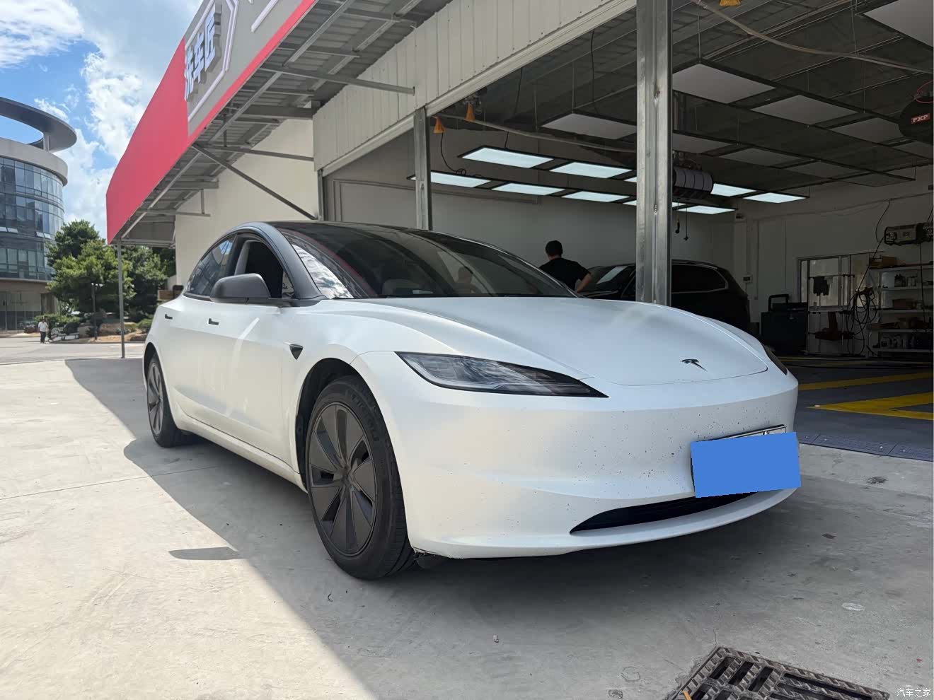 Tesla Model 3, 2024 3