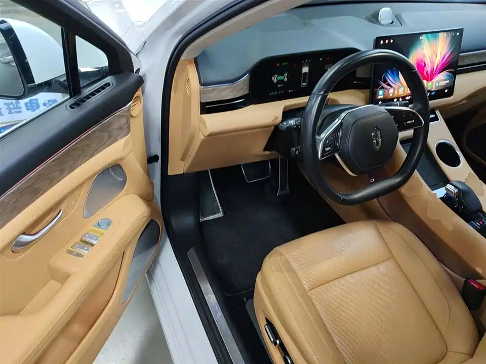 HarmonyOS Ask the world M5