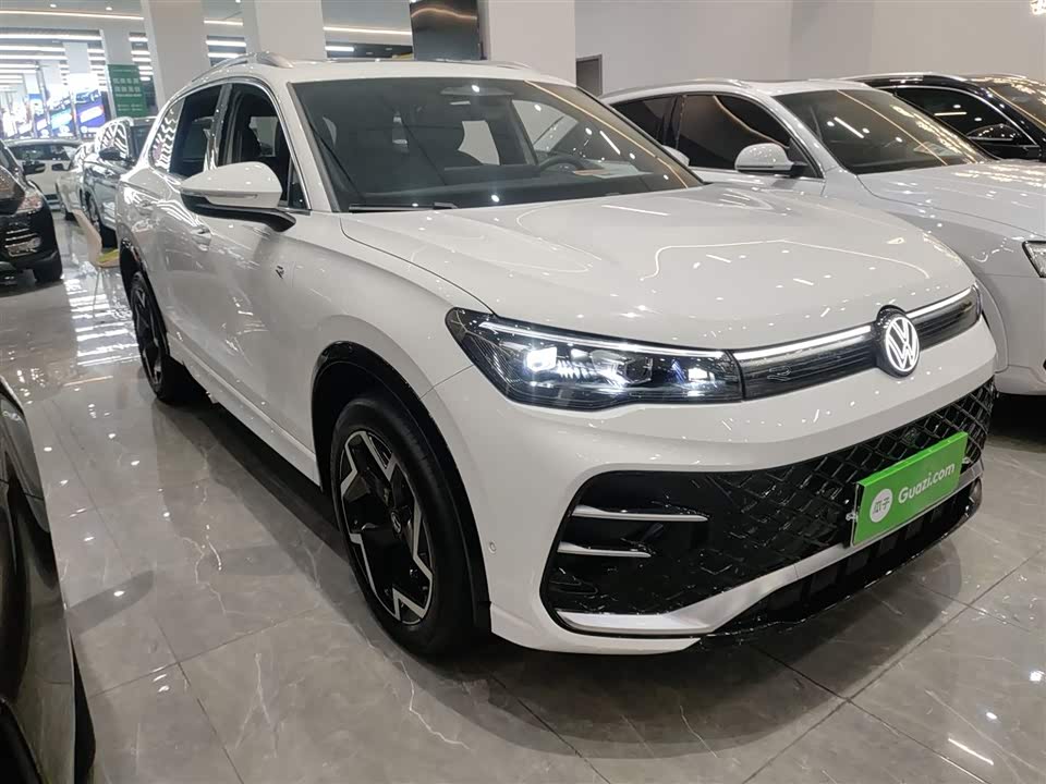Volkswagen Tiguan L