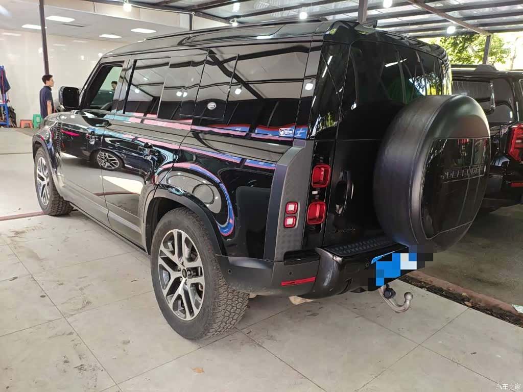 Land Rover Defender, 2022 все фото