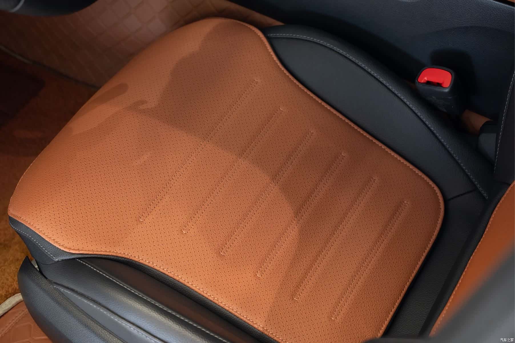 Mercedes-Benz C-Class, 2023 19