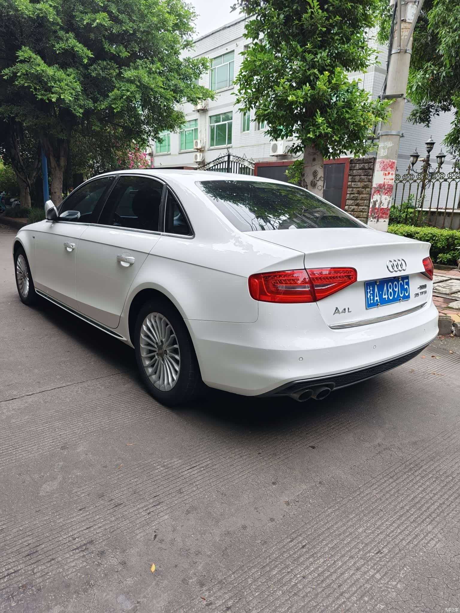 Audi A4L, 2016 7